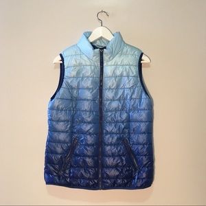 NEVER WORN Blue Ombré Puffer Vest - Medium